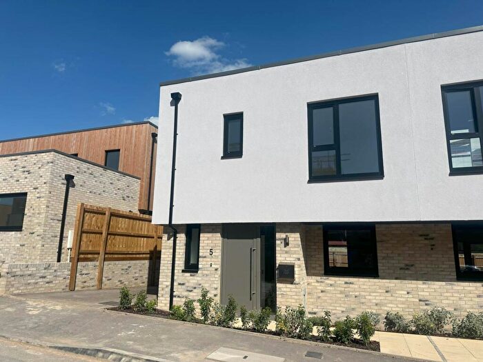 3 Bedroom Semi-Detached House To Rent In Cogley Road, Bruton, BA10