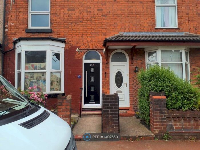 3 Bedroom Terraced House To Rent In Wellfield Street, Warrington, WA5