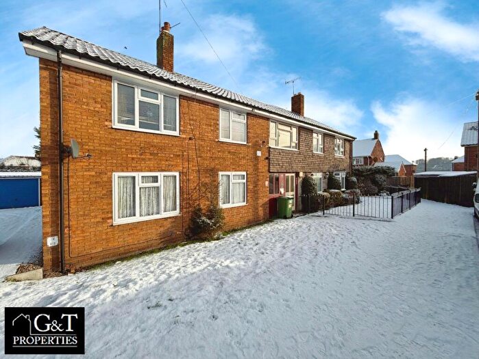 1 Bedroom Flat For Sale In The Croft, Dudley, DY2