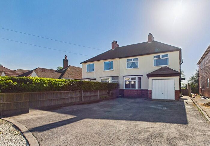 3 Bedroom Semi Detached House For Sale In Woodland Road, Stanton, DE15