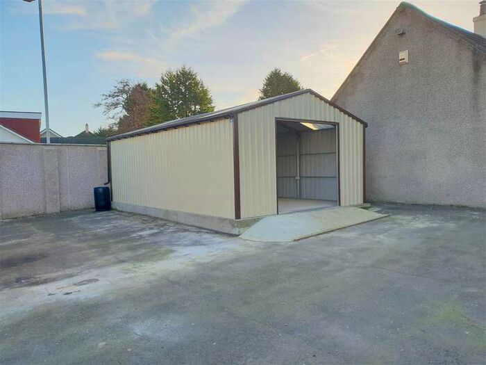 Garage / Parking To Rent In Main Street, Chapelhall, Airdrie, ML6