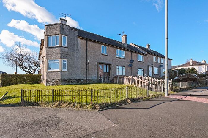 2 Bedroom Flat For Sale In The Firs, Bannockburn, Stirling, FK7
