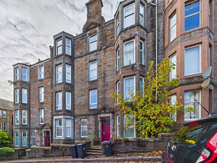 2 Bedroom Flat To Rent In Nelson Street, City Centre, Dundee, DD1