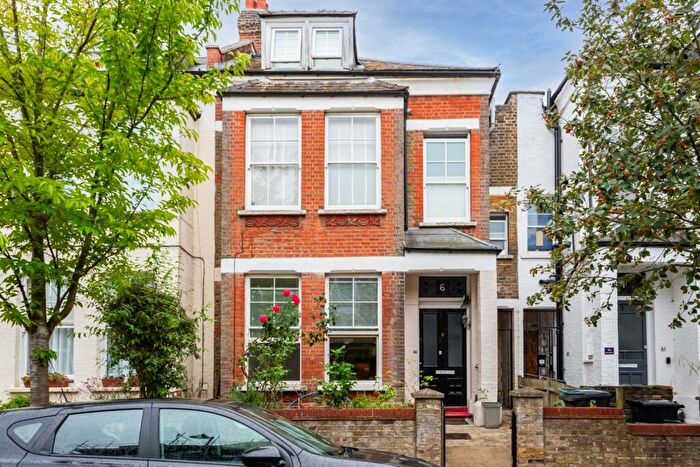 1 Bedroom Flat To Rent In Hornsey Rise Gardens, London, , Crouch End, London, N19