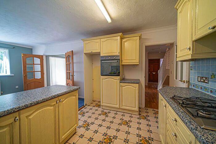 2 Bedroom Apartment For Sale In Stow Park Crescent, Hafod Court, NP20