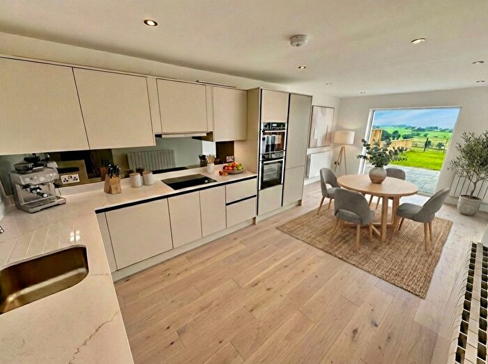 4 Bedroom Country House For Sale In No Torr Farm Steading, Torr Road, Bridge Of Weir, PA11