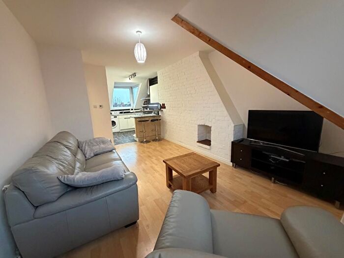 1 Bedroom Flat To Rent In Anlaby Rd, Hull, HU3