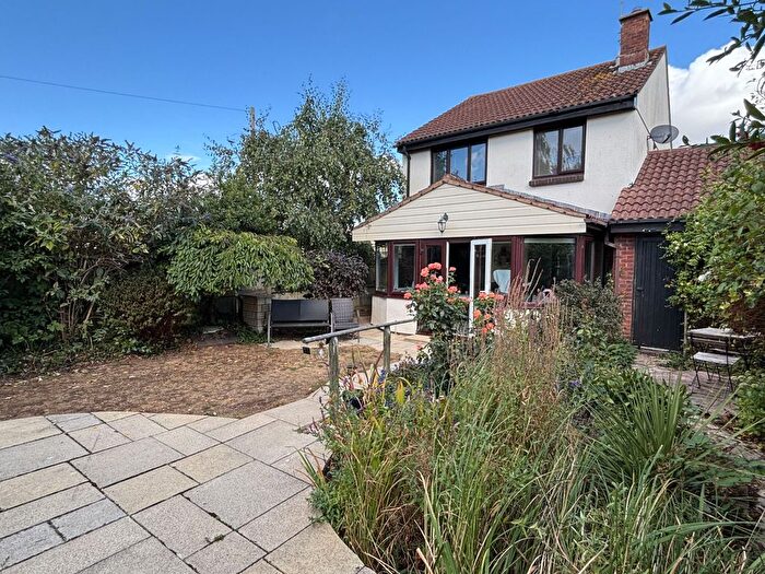 4 Bedroom Detached House For Sale In Western Drive, Starcross, EX6