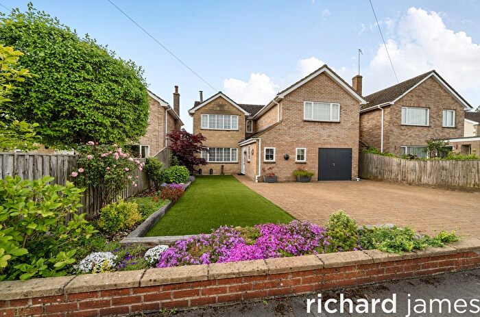 5 Bedroom Detached House For Sale In Restrop View, Purton, SN5