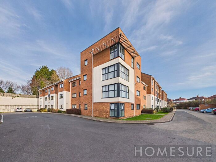 2 Bedroom Flat For Sale In Lowbridge Court, Garston, L19