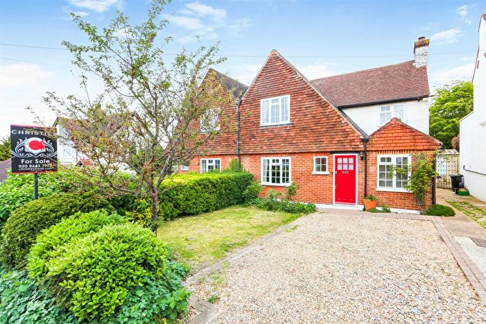 4 Bedroom Semi-Detached House For Sale In Salisbury Road, Banstead, SM7