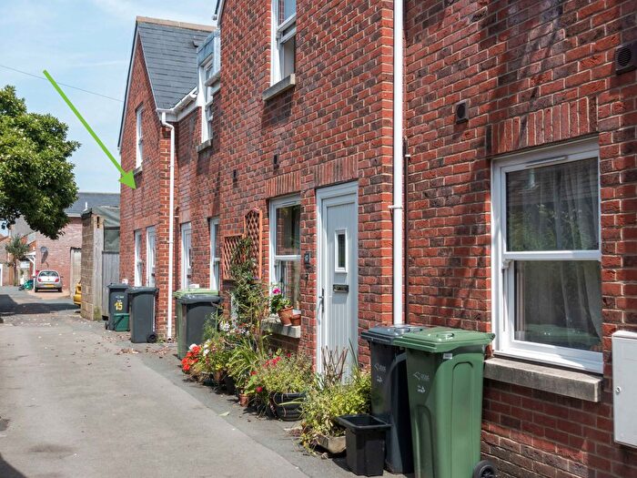 2 Bedroom Terraced House To Rent In Trafalgar Lane, Isle Of Wight, Newport, PO30