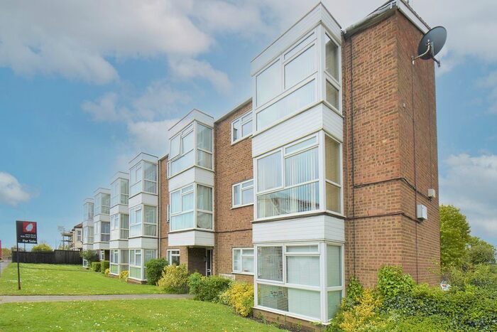 2 Bedroom Flat To Rent In Goldsel Road, Swanley, BR8