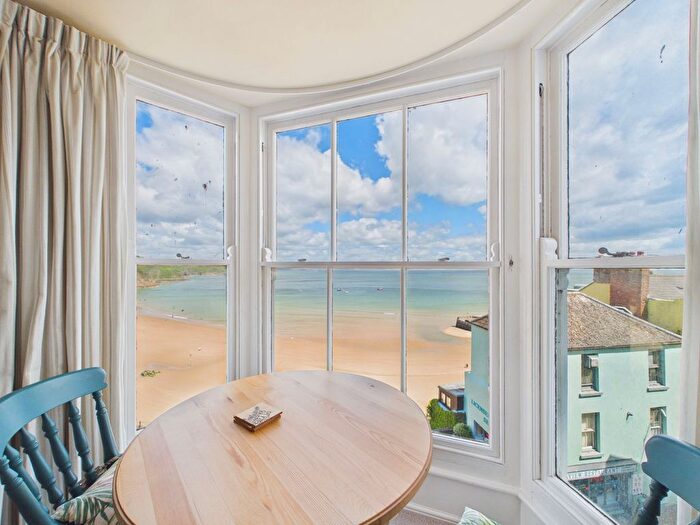 3 Bedroom Flat For Sale In Upper Frog Street, Ashley House Upper Frog Street, SA70
