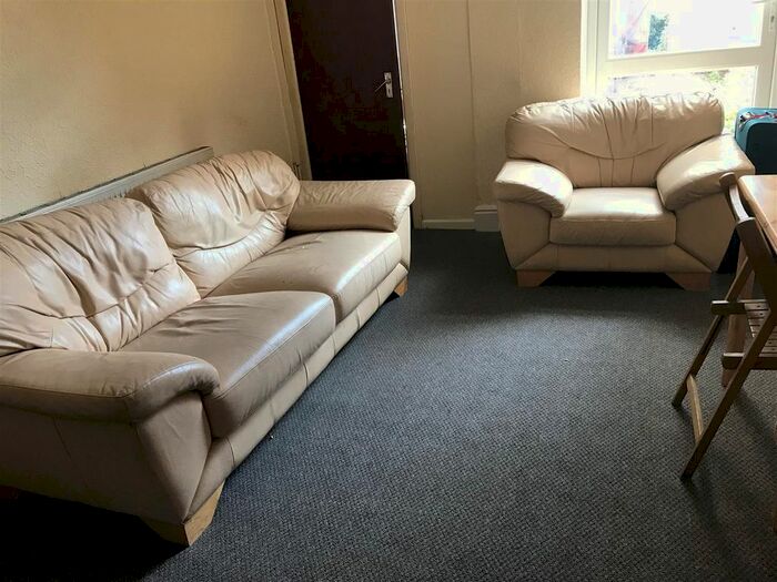 4 Bedroom Terraced House To Rent In Alton Road, Selly Oak, Birmingham, B29