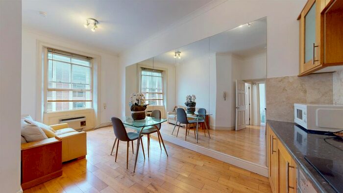 2 Bedroom Flat To Rent In Hogarth Road, London, SW5