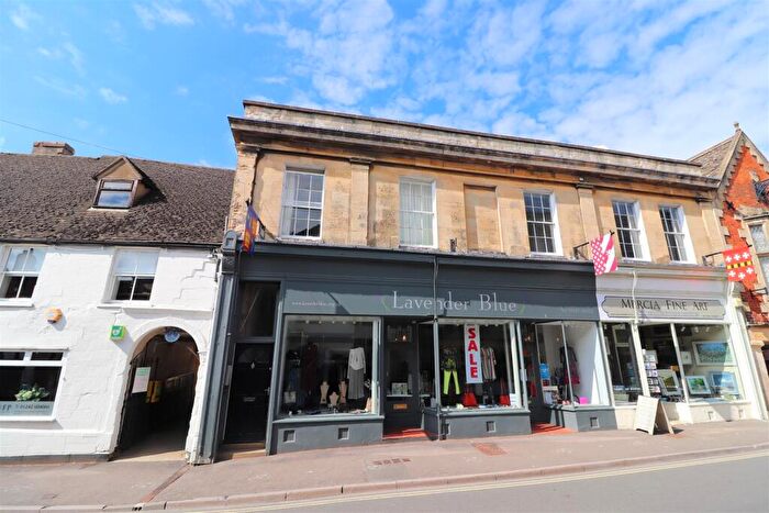 1 Bedroom Flat To Rent In High Street, Winchcombe, GL54