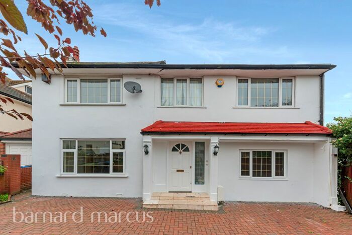 5 Bedroom Property To Rent In Ullswater Crescent, London, SW15