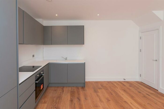 2 Bedroom Terraced House To Rent In Beagle Close, London, NW7