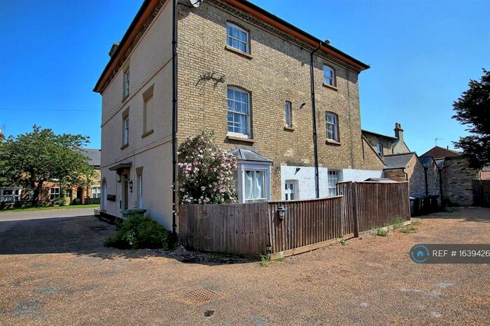 1 Bedroom Flat To Rent In High Street, Warboys, Huntingdon, PE28