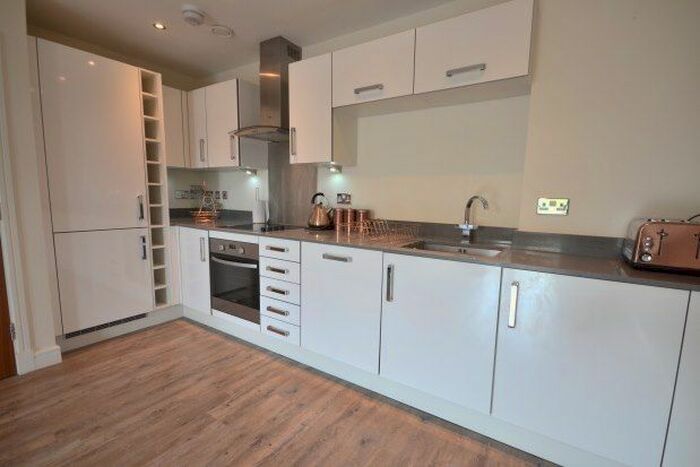 2 Bedroom Flat To Rent In The Boardwalk, Gillingham, ME7