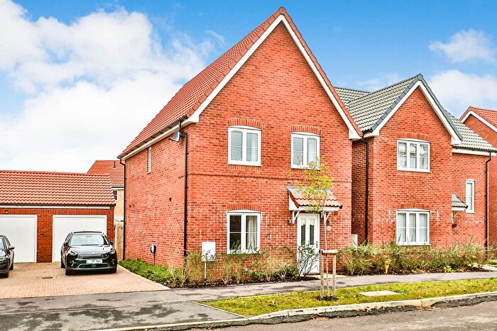 3 Bedroom Detached House To Rent In Sorrel Grove, Cringleford, Norwich, NR4