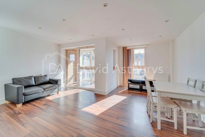 1 Bedroom Flat To Rent In High Mount, Station Road, London, NW4