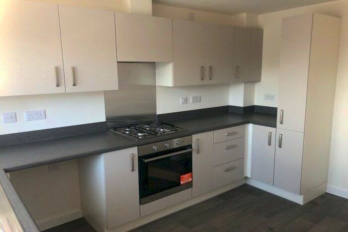 2 Bedroom Semi-Detached House To Rent In Shirebrook, Mansfield NG20