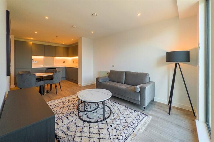 2 Bedroom Property To Rent In Victoria House, M4