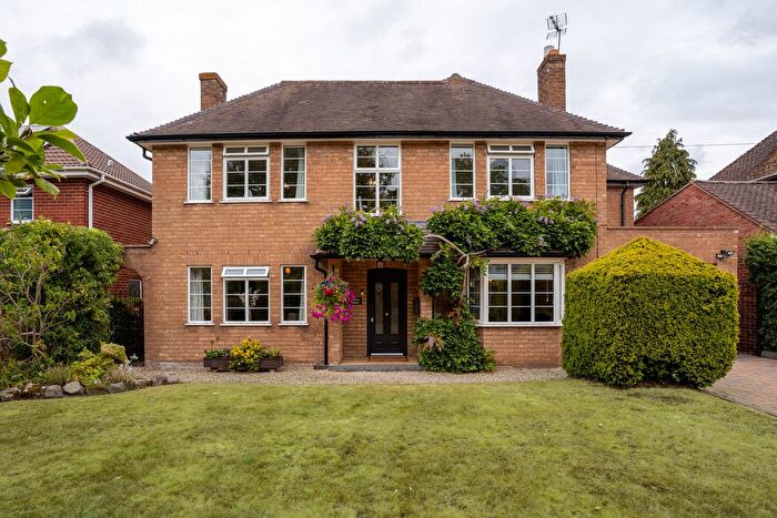 4 Bedroom Detached House For Sale In Tagwell Road, Droitwich, Worcestershire, WR9