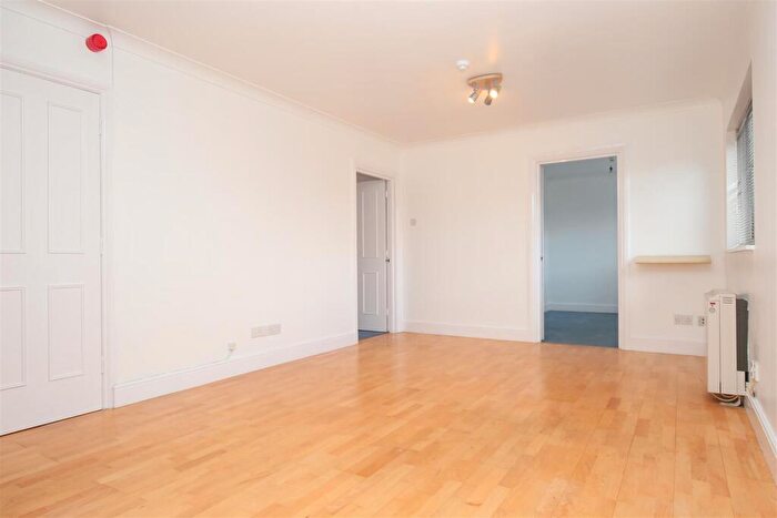2 Bedroom Apartment To Rent In Police Station Road, West Malling, ME19
