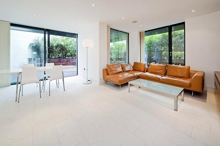 2 Bedroom Apartment To Rent In Oval Road, Regents Park, NW1