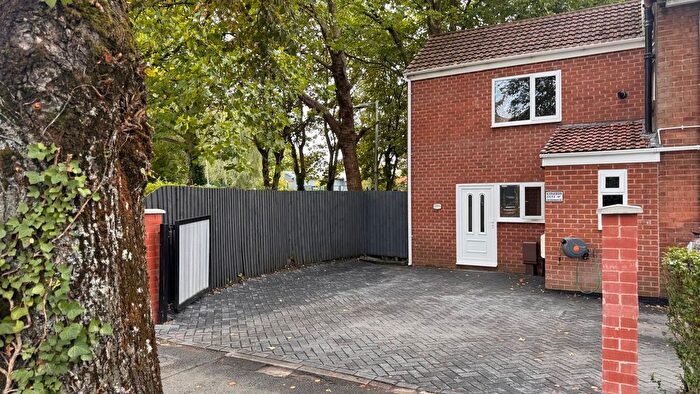 2 Bedroom End Of Terrace House For Sale In Crescent Road, Manchester, M8