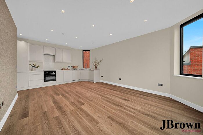 2 Bedroom Flat To Rent In Park Lane, Croydon, CR0