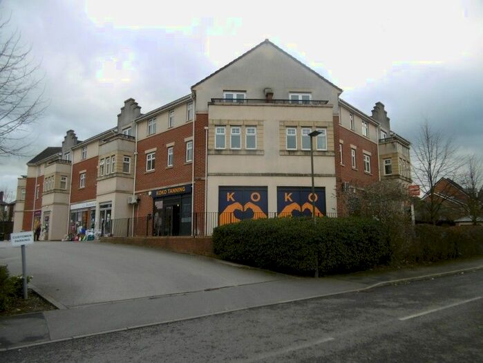 1 Bedroom Flat For Sale In Aston House, Horse Chestnut Close, Chesterfield, Derbyshire, S40