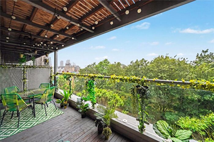 1 Bedroom Apartment For Sale In Southgate Road, London, N1