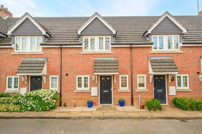 2 Bedroom Terraced House For Sale In Halcyon Close, Oxshott, KT22