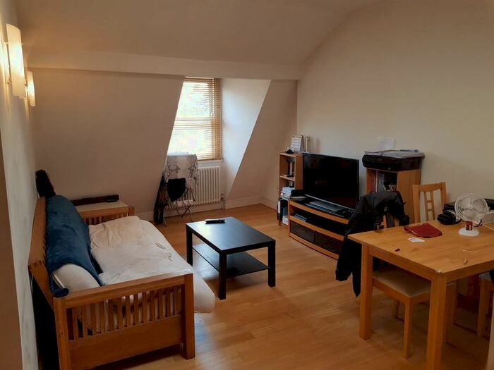 1 Bedroom Flat To Rent In Theobalds Road, London, WC1X