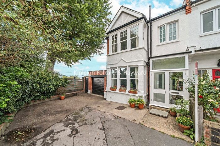 3 Bedroom End Of Terrace House For Sale In Burlington Road, Muswell Hill, London, N10