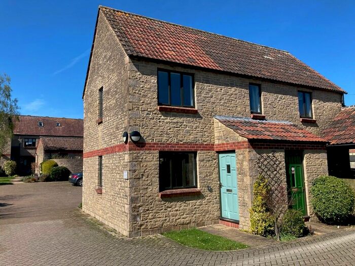 2 Bedroom Ground Flat To Rent In Neale Court, Beechfield Road, Corsham, SN13