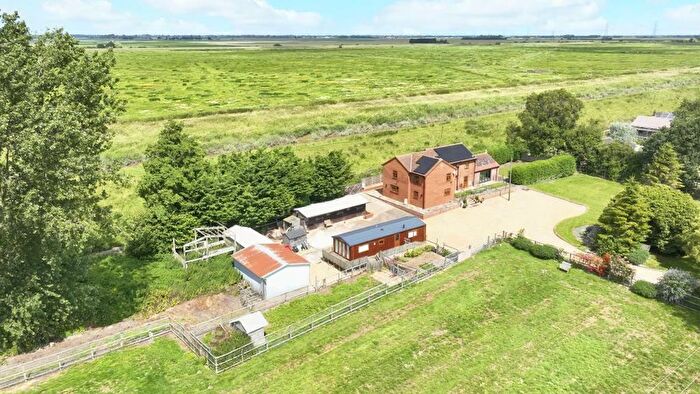 4 Bedroom Detached House For Sale In Hundred Foot Bank, Littleport, CB6