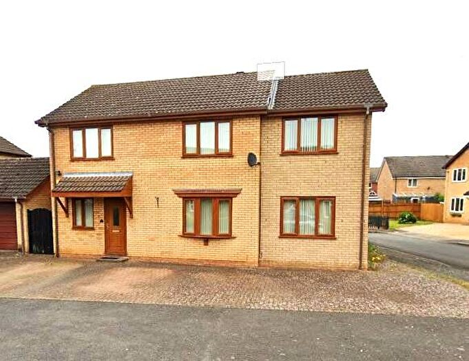 5 Bedroom House To Rent In St. Thomas Court, Long Sutton, Spalding, PE12