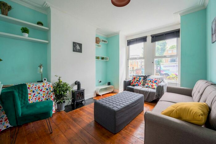 1 Bedroom Flat To Rent In Neuchatel Road, Lewisham, London, SE6