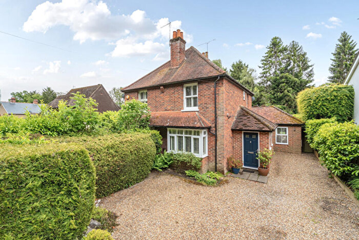 3 Bedroom Semi-Detached House For Sale In Queens Road, Bisley, Woking, GU24