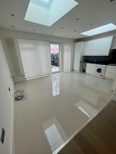 4 Bedroom Detached House To Rent In Gatton Road, London, SW17