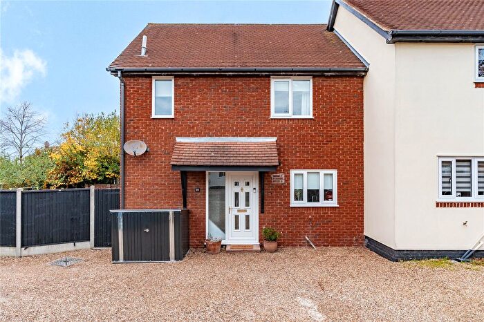 3 Bedroom Semi-Detached House For Sale In Starboard View, South Woodham Ferrers, Chelmsford, Essex, CM3