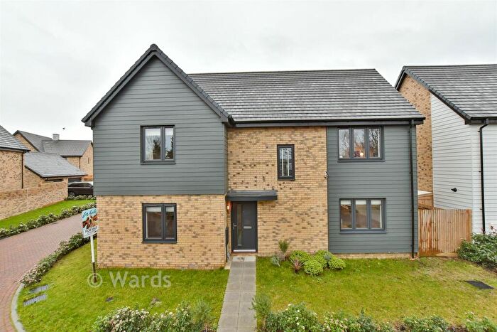 5 Bedroom Detached House For Sale In Evangelist Drive, Faversham, Kent, ME13