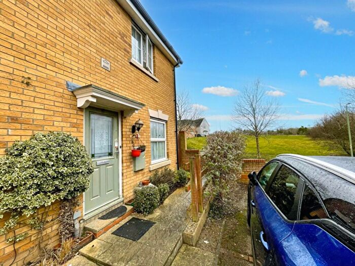 2 Bedroom Semi-Detached House For Sale In Goosander Road, Stowmarket, IP14