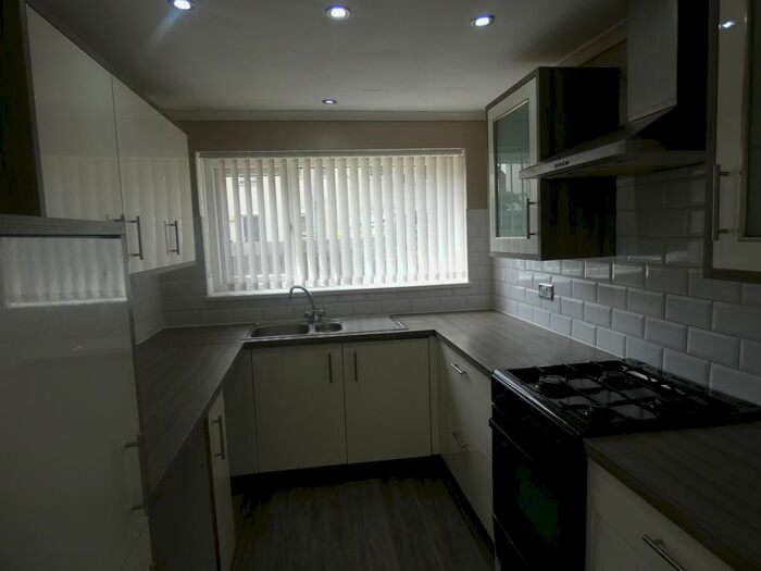 3 Bedroom End Of Terrace House To Rent In St. Oswalds Green, Walker, Newcastle Upon Tyne, NE6
