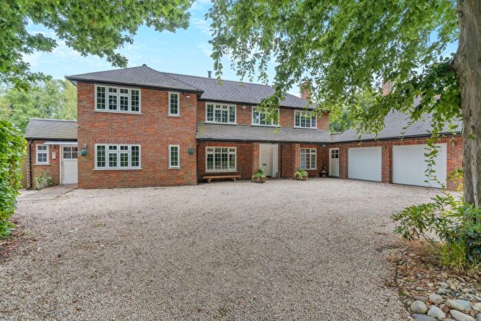 7 Bedroom Detached House To Rent In Doggetts Wood Lane, Chalfont St. Giles, HP8